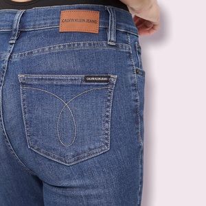 Calvin Klein high rise skinny jeans NWT